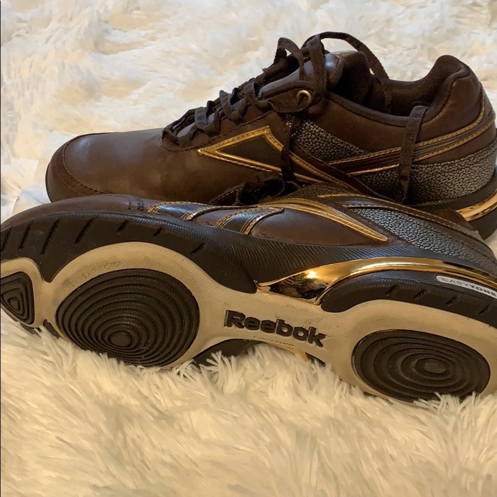 Reebok Easy-tone shoes. Worn once - Picture 3 of 3
